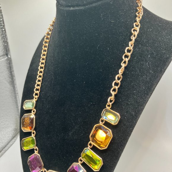 NRO Gold-Tone Multicolored Glass Squared Necklace! - Picture 3 of 10